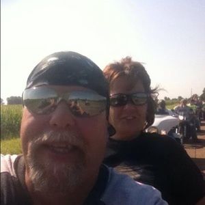 Meet your Posher, Charles